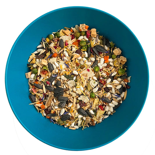 #1004 Aria Nature's Enrichment High-Variety Seed Blend for Medium Parrots - 3lb